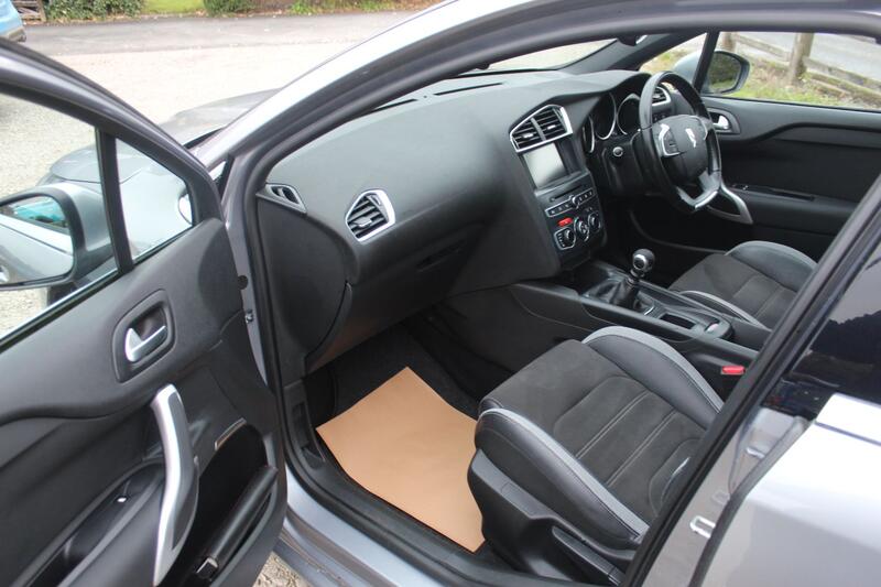 DS AUTOMOBILES DS 4