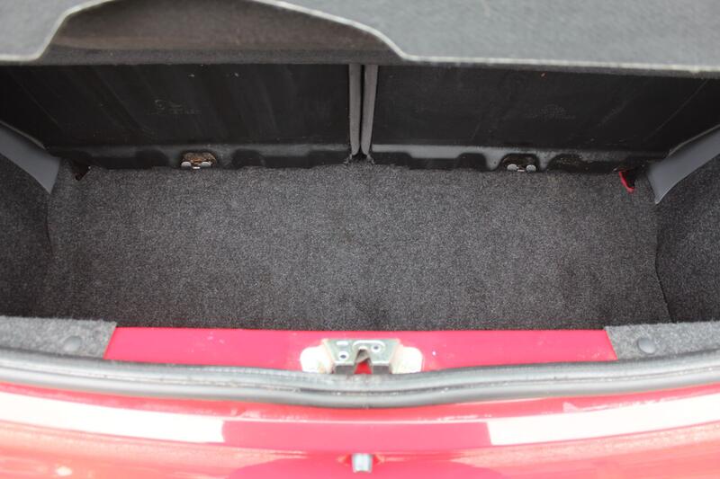 PEUGEOT 107