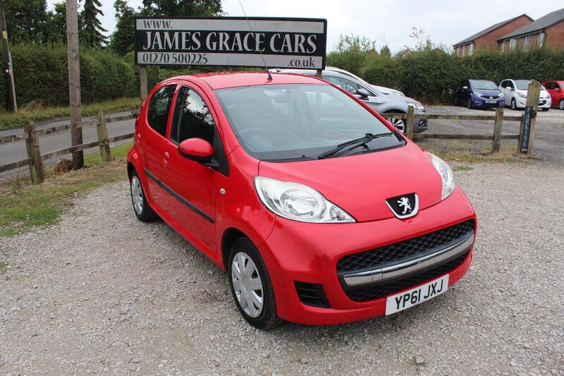 PEUGEOT 107
