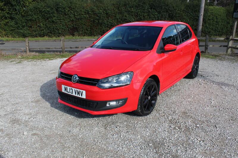 VOLKSWAGEN POLO