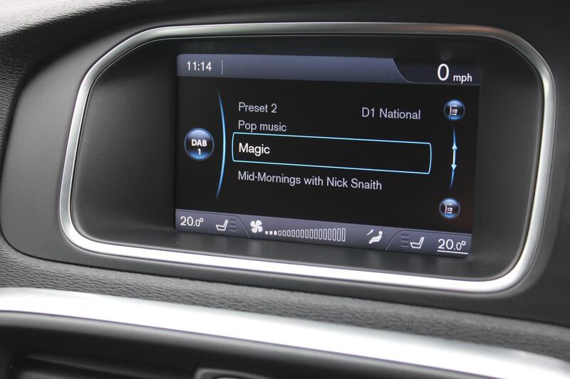 VOLVO V40
