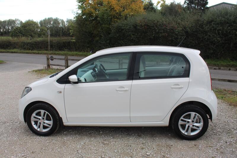 SEAT MII