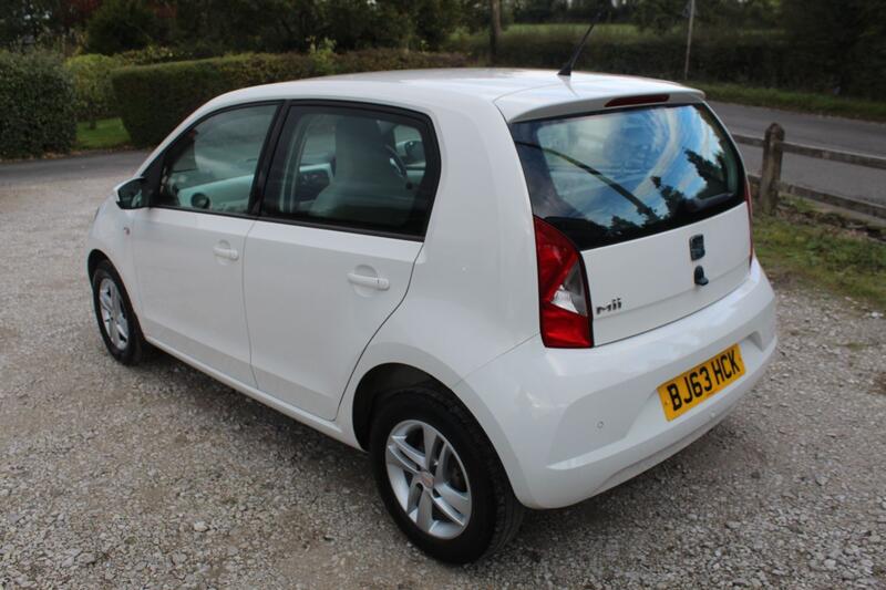 SEAT MII