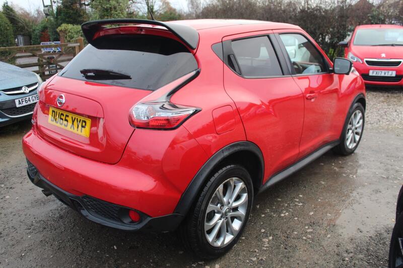 NISSAN JUKE
