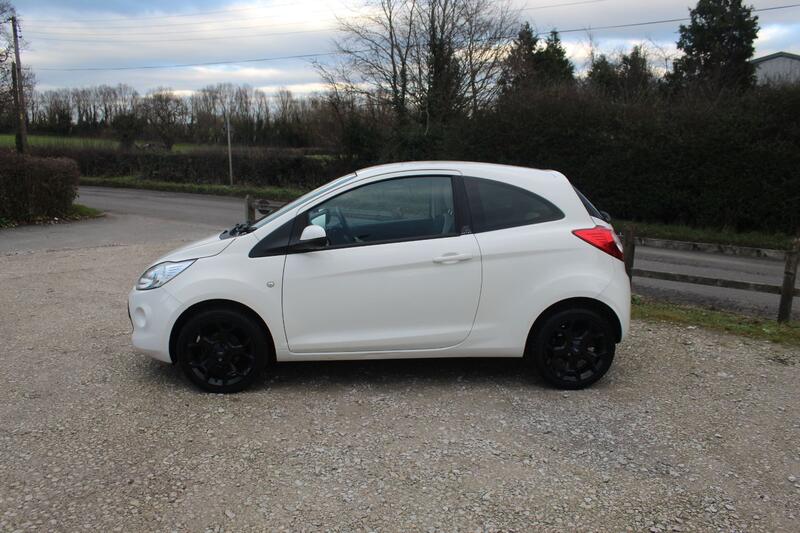 FORD KA