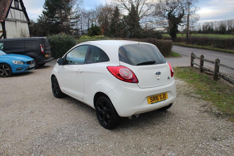 FORD KA