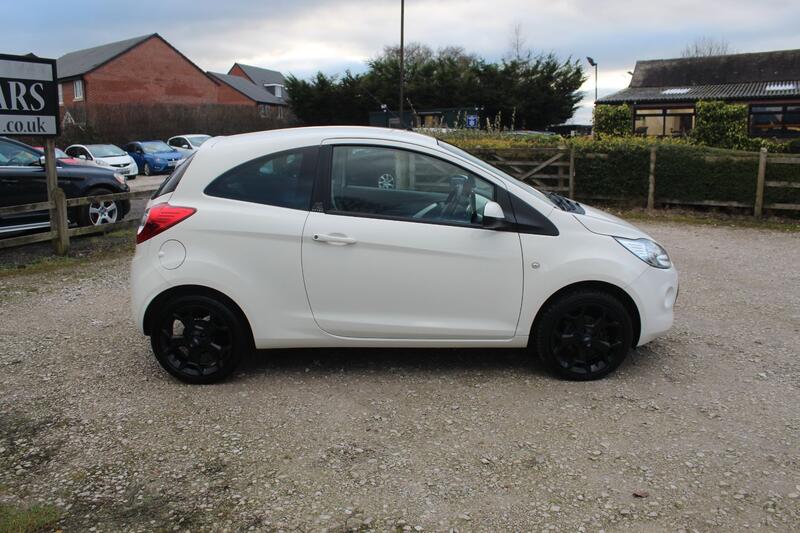 FORD KA