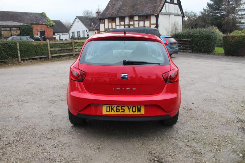 SEAT IBIZA