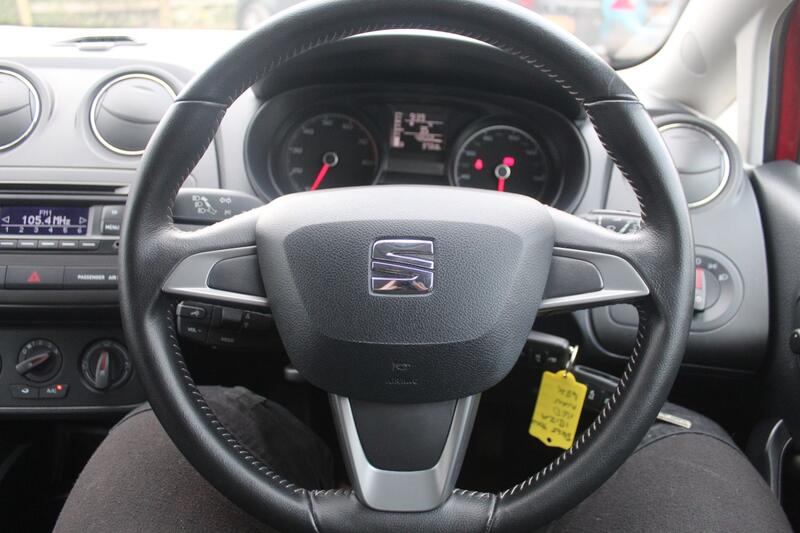 SEAT IBIZA