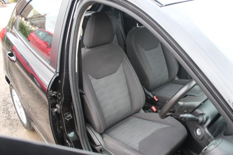 FORD KA+