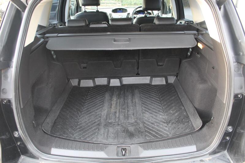 FORD KUGA