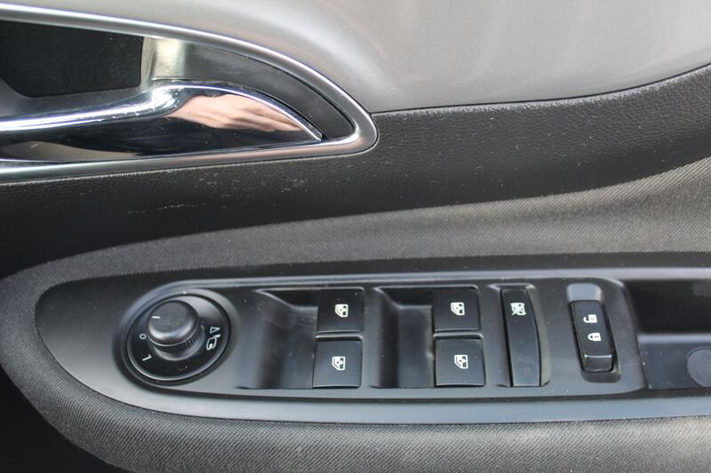 VAUXHALL MOKKA