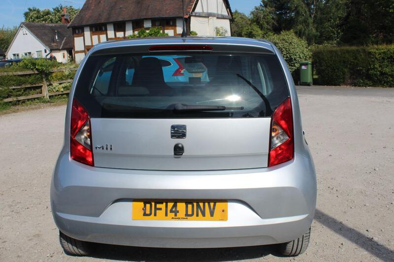 SEAT MII