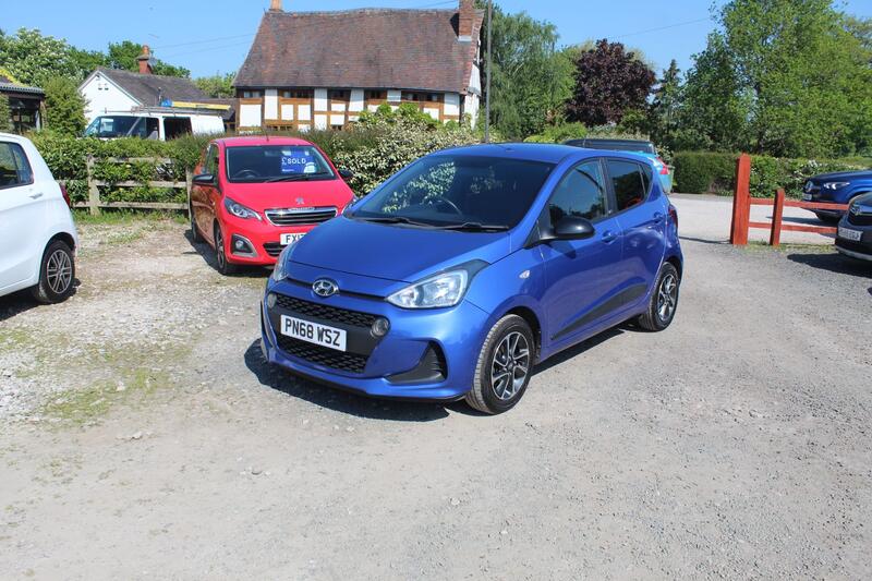 HYUNDAI I10