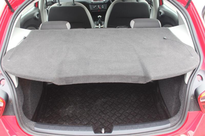 SEAT IBIZA